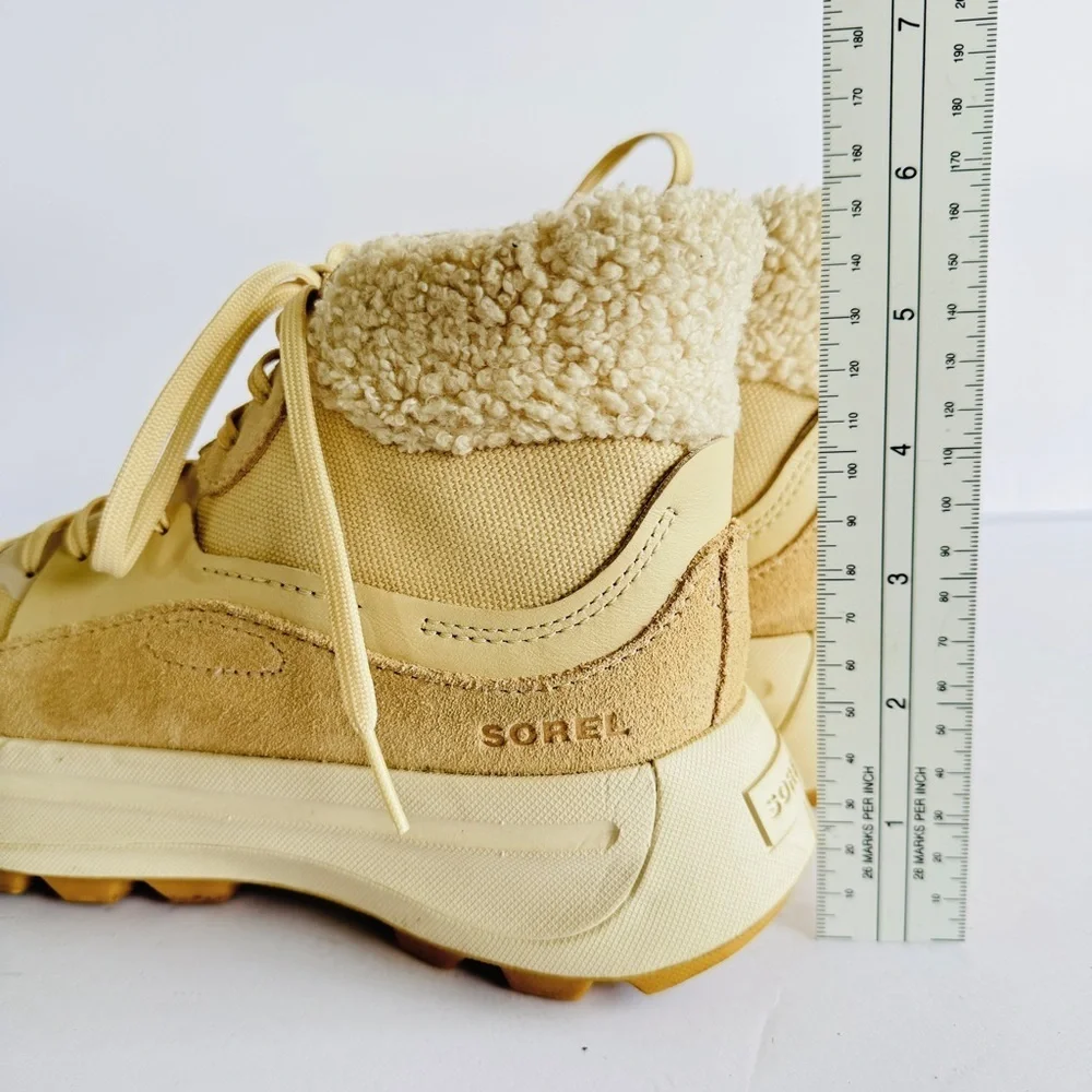 Sorel Ona Womens Cozy Booties Snow Boots Ankle Shearling Size 7 Beige Outdoor